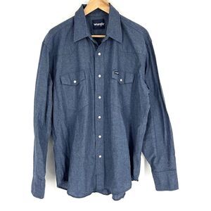 Vintage Wrangler Shirt Size XL Mens Blue Chambray Pearl Snap Cowboy Rancher 90s